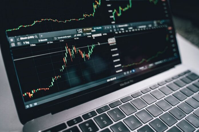 Merger and Acquisition Strategy: How Deals Get Valued — Business & Economy coverage by CitizenPost