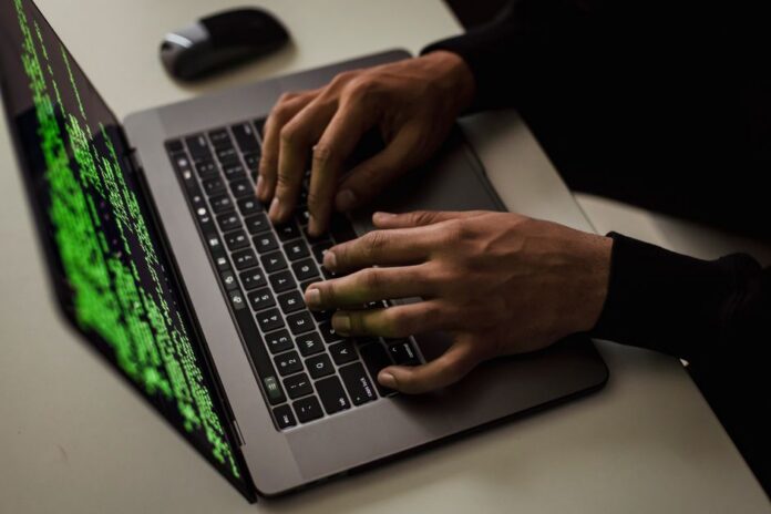 Featured image related to 40 days to midterms, election officials say new US cyber plan comes too late