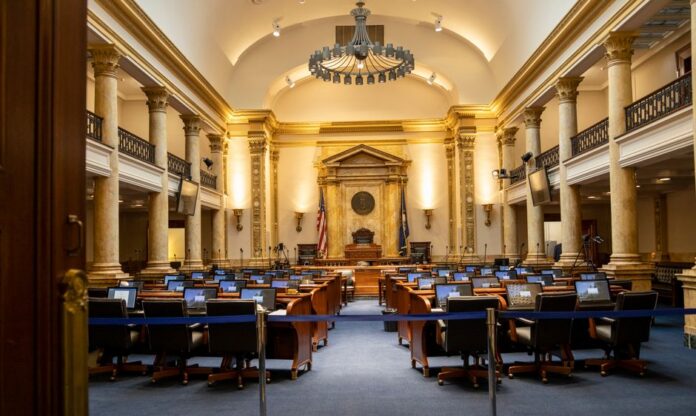 You suck: Emmer unloads on Senate Republicans — Politics coverage by The News Beacon. Photo: raksasok heng via Pexels