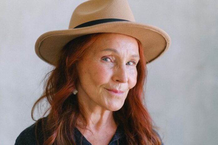 Reba, Will Rogers, hundreds more: Why does Oklahoma produce so many celebrities? — Entertainment coverage by The News Beac...