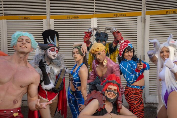 12 Hyperspecific, Meme-Centric Costumes to Make People Say “I Hate Gay Halloween” — Entertainment coverage by The News Bea...